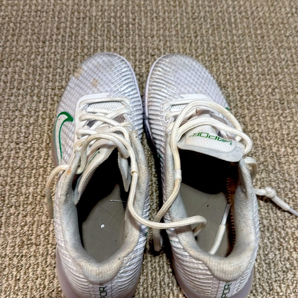 Nike vapor tennis shoes